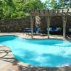 Pool Construction: Brooks Pool Co., Inc. 
General Contractor: Jack Hartsell Construction | Little Rock, AR
Stone Mason: Bennett Brothers | Little Rock, AR

Brooks Pool Co., Inc. | © 2014 